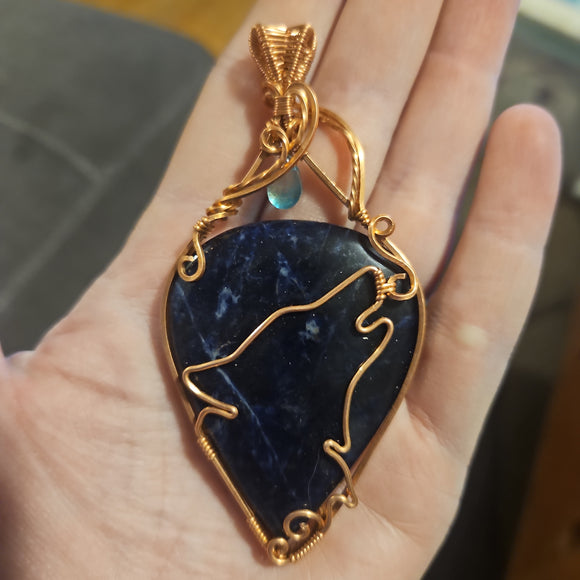 C0183 Wire-Wrapped Sodalite