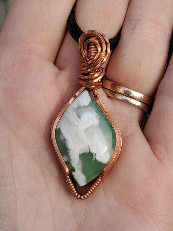 C0107 Wire-Wrapped Plume Agate