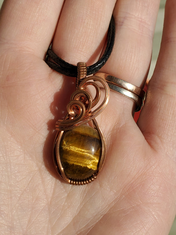 0009 Wire-Wrapped Tiger Eye